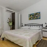 Zanet Apartment